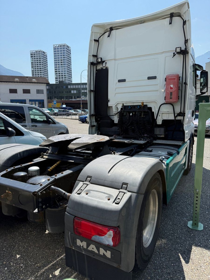 MAN TGX 18.680 V8 4x2, Euro 5,Retarder,Kipphydraulik - Xe đầu kéo: hình 4 MAN TGX 18.680 V8 4x2, Euro 5,Retarder,Kipphydraulik - Xe đầu kéo: hình 4