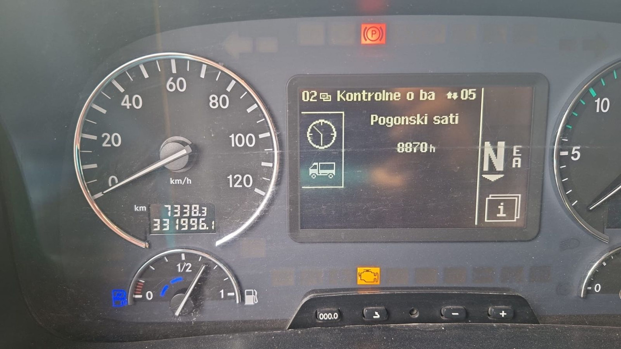 Mercedes-Benz Actros 1844 4x2, MP3, Euro 5 - Xe đầu kéo: hình 5 Mercedes-Benz Actros 1844 4x2, MP3, Euro 5 - Xe đầu kéo: hình 5