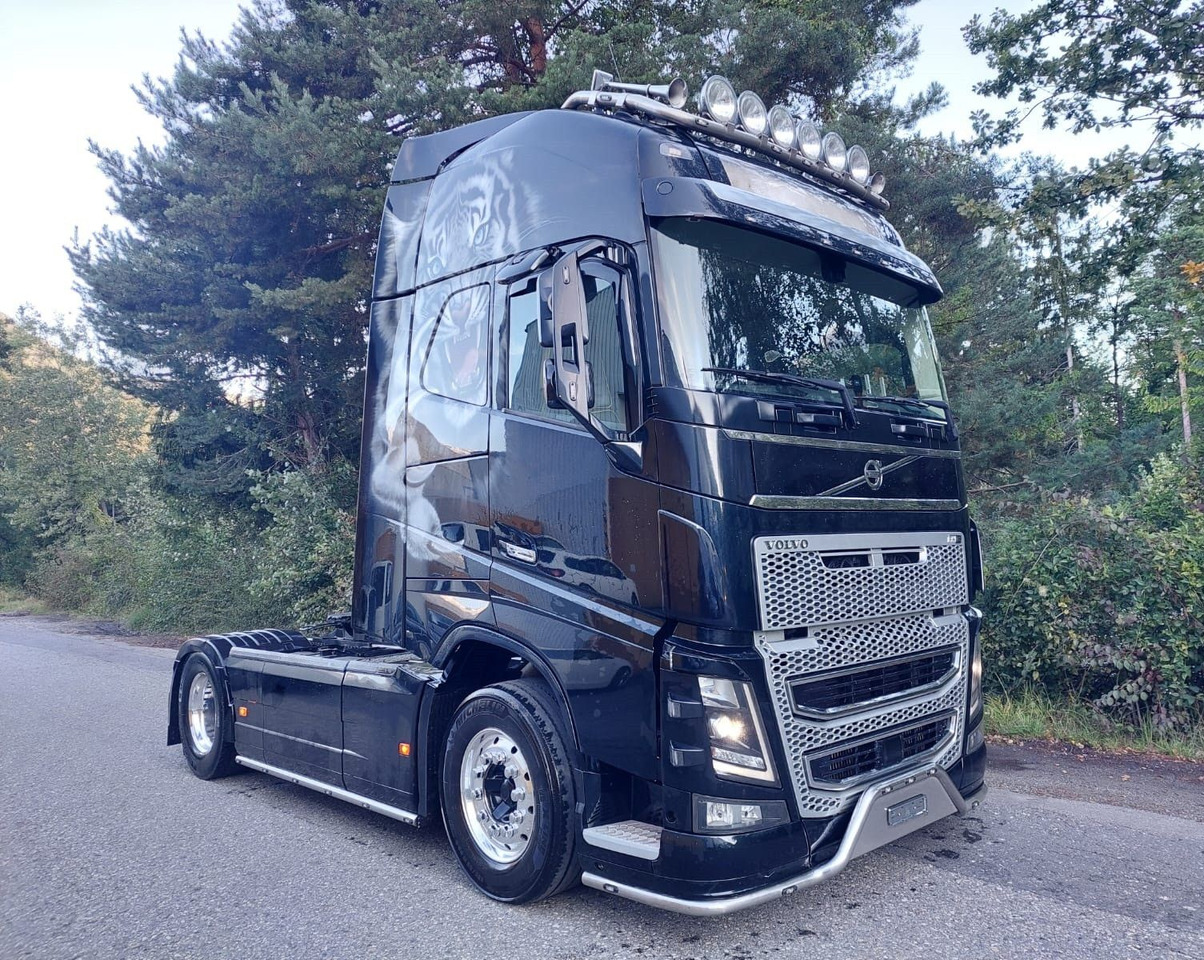 Volvo FH16-650 4x2, Euro 6, VEB, airbrush - Xe đầu kéo: hình 3 Volvo FH16-650 4x2, Euro 6, VEB, airbrush - Xe đầu kéo: hình 3