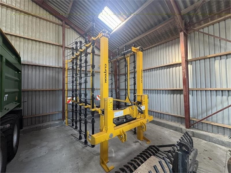 Claydon 7,5 meter Kørt under 300 HA - Bừa răng xoắn: hình 1 Claydon 7,5 meter Kørt under 300 HA - Bừa răng xoắn: hình 1