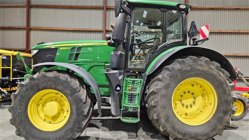 John Deere 6250R Ultimate Edition  - Máy cày: hình 2 John Deere 6250R Ultimate Edition  - Máy cày: hình 2