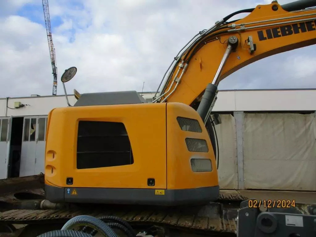 2015 Liebherr R 926 Compact - Máy xúc bánh xích: hình 4 2015 Liebherr R 926 Compact - Máy xúc bánh xích: hình 4