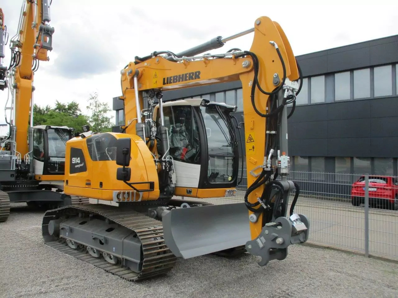 2023 Liebherr R 914 Compact G6.1-D - Máy xúc bánh lốp: hình 2 2023 Liebherr R 914 Compact G6.1-D - Máy xúc bánh lốp: hình 2