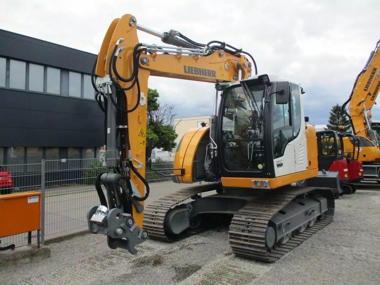 2023 Liebherr R 914 Compact G6.1-D - Máy xúc bánh lốp: hình 1 2023 Liebherr R 914 Compact G6.1-D - Máy xúc bánh lốp: hình 1