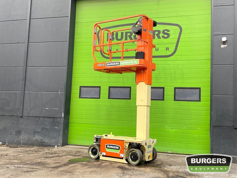 JLG 1230ES - Nền bục trên không: hình 2 JLG 1230ES - Nền bục trên không: hình 2