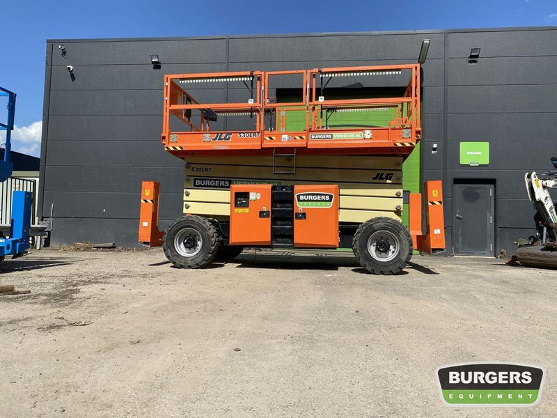 JLG 530LRT - Máy nâng người hình kéo: hình 3 JLG 530LRT - Máy nâng người hình kéo: hình 3