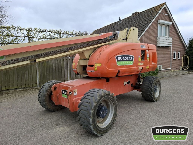 JLG 680S - Xe nâng người hình viễn vọng kính: hình 2 JLG 680S - Xe nâng người hình viễn vọng kính: hình 2