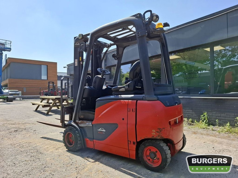 Linde E20PH - Xe nâng điện: hình 4 Linde E20PH - Xe nâng điện: hình 4