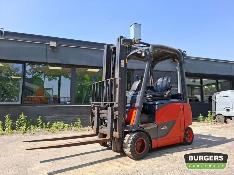 Linde E20PH - Xe nâng điện: hình 1 Linde E20PH - Xe nâng điện: hình 1