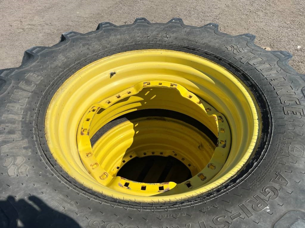 Alliance 540/65R30 till John Deere 7920 mfl - Lốp cho Máy móc nông nghiệp: hình 3 Alliance 540/65R30 till John Deere 7920 mfl - Lốp cho Máy móc nông nghiệp: hình 3