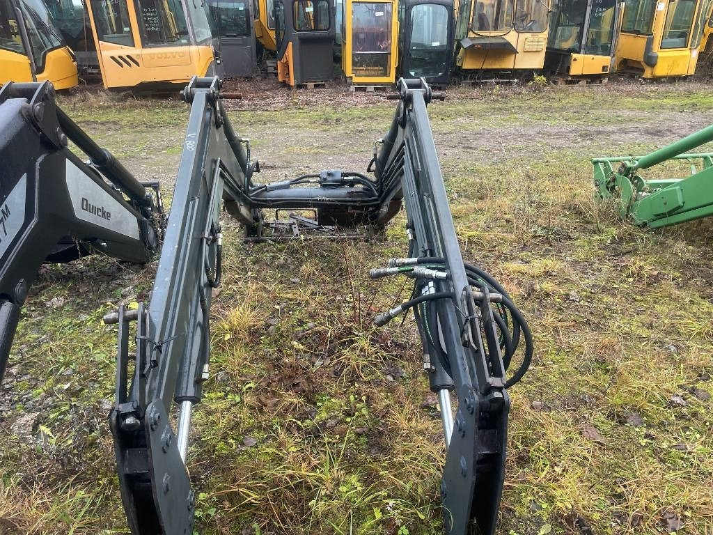 Ålö Quicke Q950 lastare - Máy chất hàng trước cho máy cày: hình 4 Ålö Quicke Q950 lastare - Máy chất hàng trước cho máy cày: hình 4