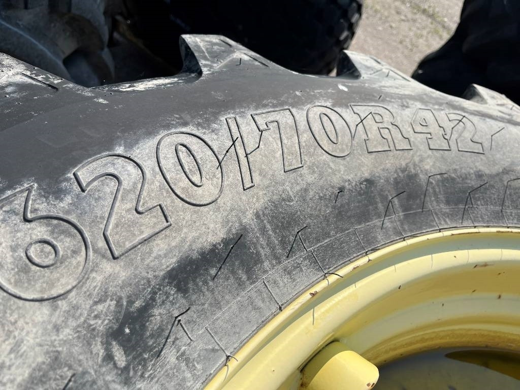 BKT 620/70R42 John Deere 7930 - Lốp cho Máy móc nông nghiệp: hình 5 BKT 620/70R42 John Deere 7930 - Lốp cho Máy móc nông nghiệp: hình 5