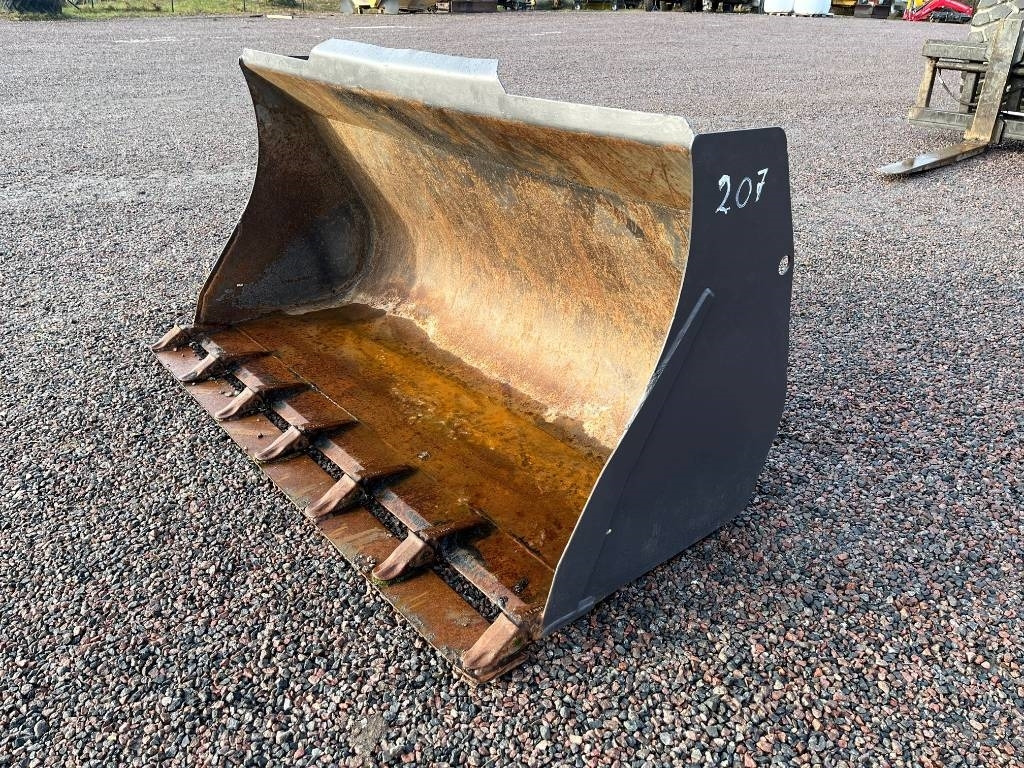 Grusskopa / Jordskopa Bucket Volvo L25 L20 - Gầu cho Máy móc xây dựng: hình 1 Grusskopa / Jordskopa Bucket Volvo L25 L20 - Gầu cho Máy móc xây dựng: hình 1