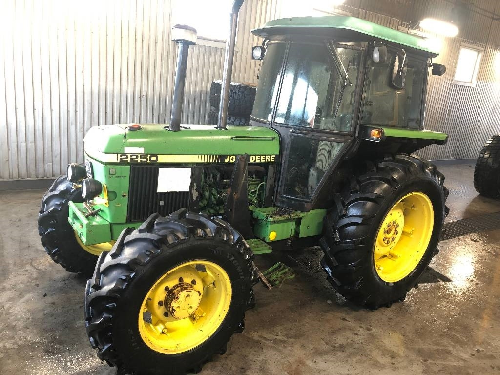 John Deere 2250 Dismantled for spare parts - Máy cày: hình 1 John Deere 2250 Dismantled for spare parts - Máy cày: hình 1