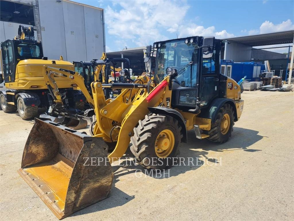 CAT 906-14 - Máy xúc lật bánh lốp: hình 1 CAT 906-14 - Máy xúc lật bánh lốp: hình 1