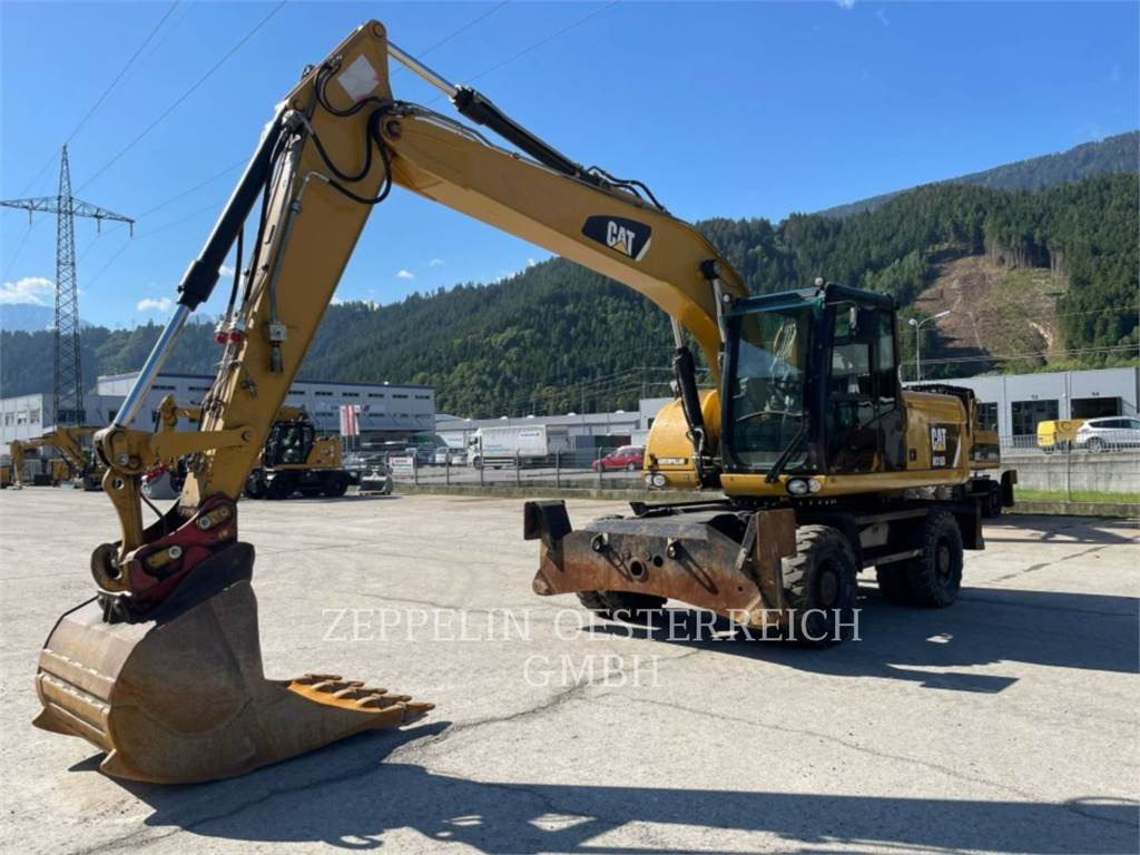 CAT M316D - Máy xúc bánh lốp: hình 2 CAT M316D - Máy xúc bánh lốp: hình 2