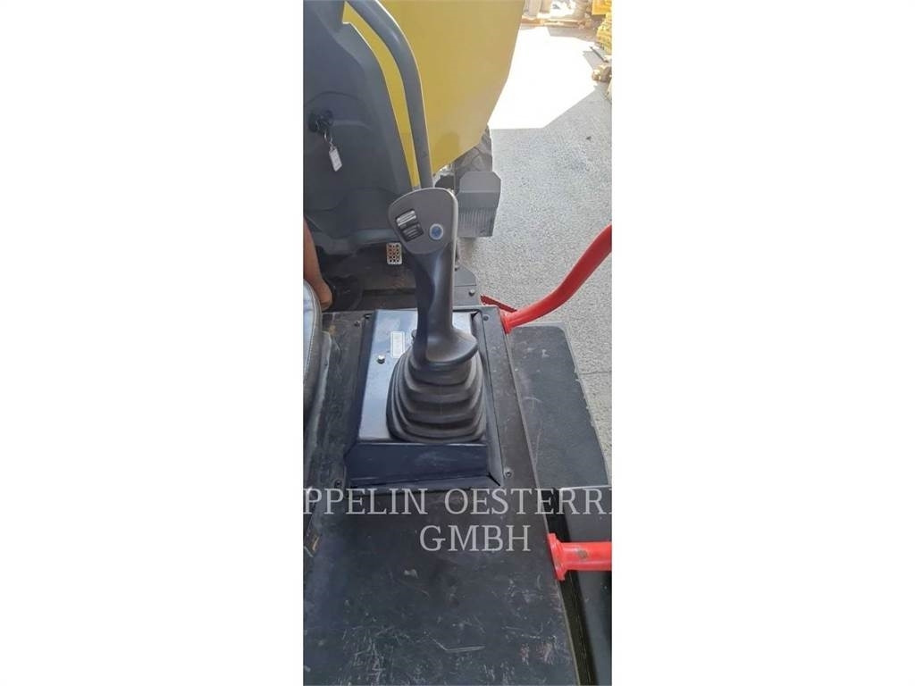 Xe ben đổ mini Neuson DW40: hình 12
