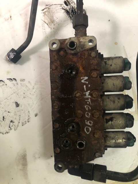 Blok Zaworowy Skrzyni Biegów - Auto Command - New Holland - Hộp số cho Máy móc nông nghiệp: hình 4 Blok Zaworowy Skrzyni Biegów - Auto Command - New Holland - Hộp số cho Máy móc nông nghiệp: hình 4