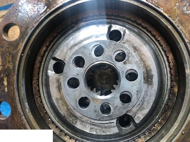 Bobcat - Zwolnica - Mô tơ di chuyển cho Máy móc xây dựng: hình 4 Bobcat - Zwolnica - Mô tơ di chuyển cho Máy móc xây dựng: hình 4