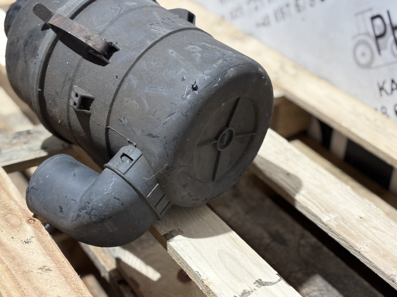 CITROEN FIAT PEUGEOT 1302984080 1420G2 1420.G2 1420 G2 Obudowa Filtra powietrza - Bộ lọc gió cho Xe tải nhỏ: hình 4 CITROEN FIAT PEUGEOT 1302984080 1420G2 1420.G2 1420 G2 Obudowa Filtra powietrza - Bộ lọc gió cho Xe tải nhỏ: hình 4