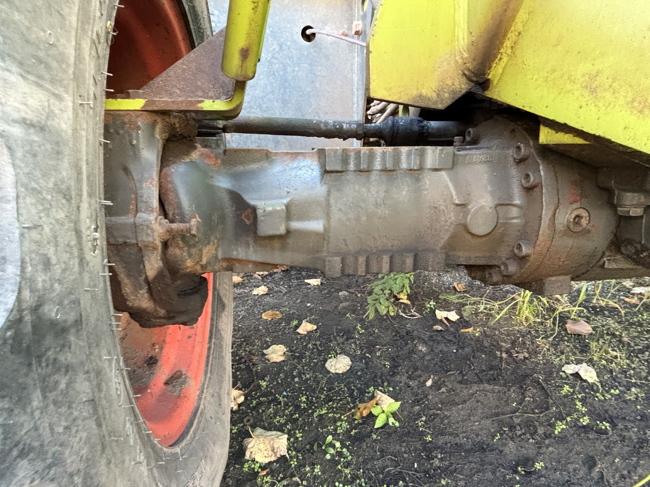 CLAAS Targo K70 Piasta Tylna Koła Kompletna 0011712880 6000103366 6000103357 - Ổ bánh lái cho Máy móc nông nghiệp: hình 1 CLAAS Targo K70 Piasta Tylna Koła Kompletna 0011712880 6000103366 6000103357 - Ổ bánh lái cho Máy móc nông nghiệp: hình 1