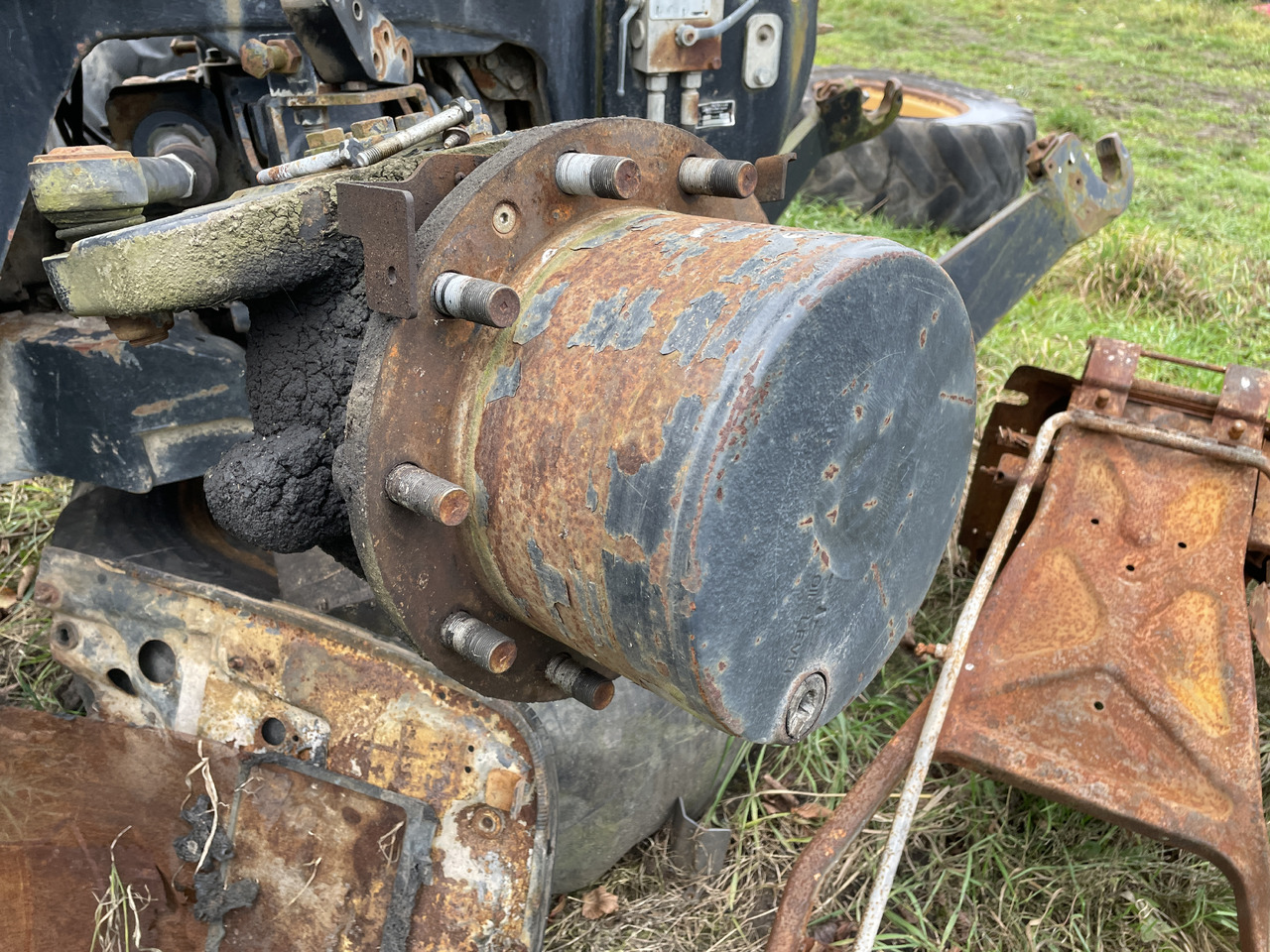 Carraro 20.49 149434 - oś przednia - zwolnica zwrotnica półoś obudowa mostu - Ngõng moay ơ cho Máy móc nông nghiệp: hình 2 Carraro 20.49 149434 - oś przednia - zwolnica zwrotnica półoś obudowa mostu - Ngõng moay ơ cho Máy móc nông nghiệp: hình 2