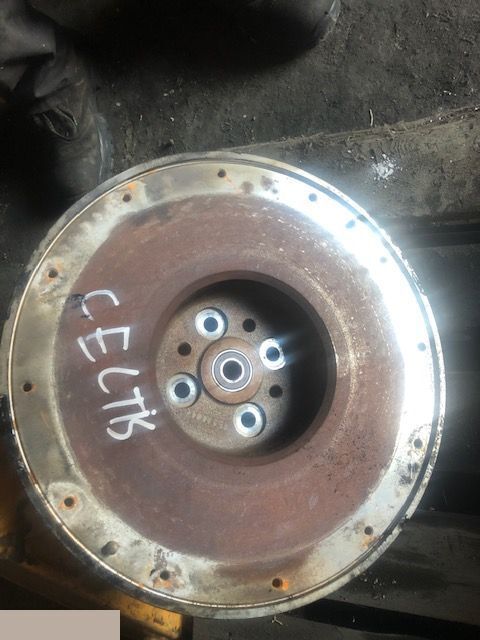 Claas Celtis - Koło Zamachowe R502874 R502857 R502664 - Bánh đà cho Máy móc nông nghiệp: hình 2 Claas Celtis - Koło Zamachowe R502874 R502857 R502664 - Bánh đà cho Máy móc nông nghiệp: hình 2