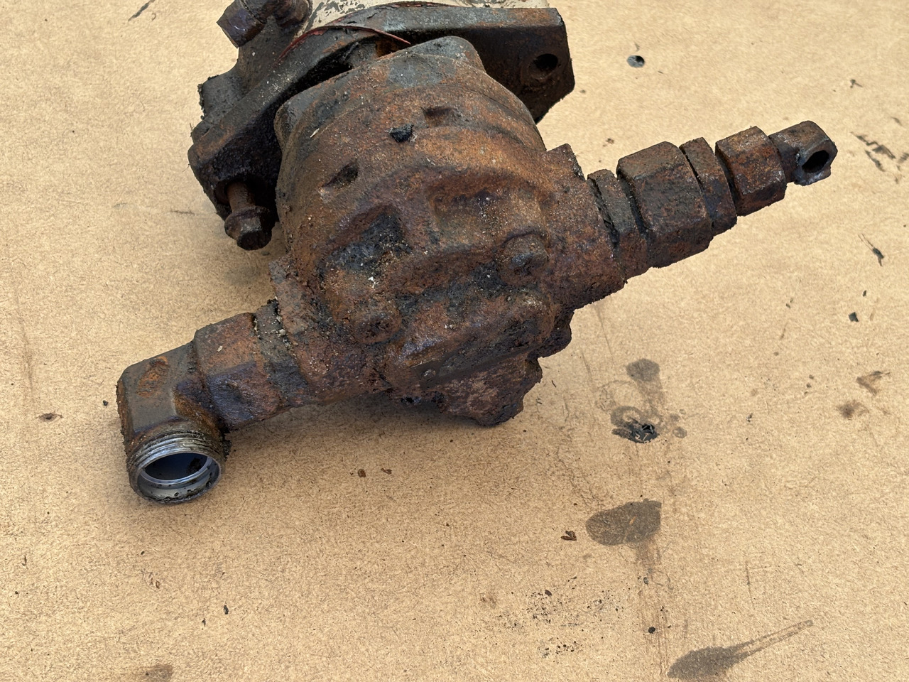 Cummins 8.3 6CT 6CTA 6CTAA Pompa hydrauliczna rozrząd - Bơm thủy lực cho Máy móc nông nghiệp: hình 3 Cummins 8.3 6CT 6CTA 6CTAA Pompa hydrauliczna rozrząd - Bơm thủy lực cho Máy móc nông nghiệp: hình 3