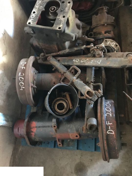 Deutz Fahr Intrac 2004 - Zwolnice - Mô tơ di chuyển cho Máy móc nông nghiệp: hình 1 Deutz Fahr Intrac 2004 - Zwolnice - Mô tơ di chuyển cho Máy móc nông nghiệp: hình 1