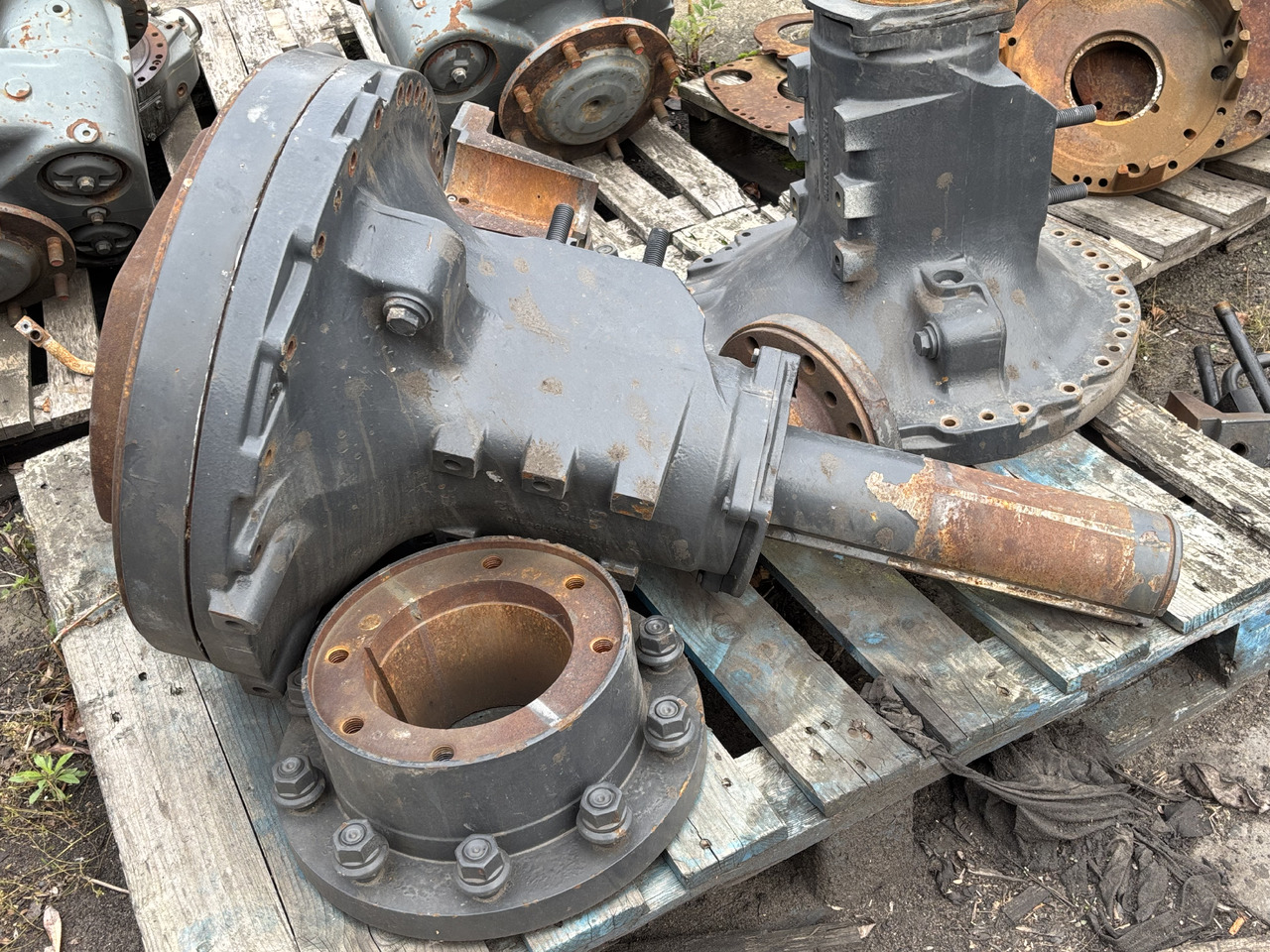 FENDT 930 933 936 Zwolnica Wał Obudowa Tylnej Osi 926101150070 934151150010 931150150030 - Mô tơ di chuyển cho Máy móc nông nghiệp: hình 1 FENDT 930 933 936 Zwolnica Wał Obudowa Tylnej Osi 926101150070 934151150010 931150150030 - Mô tơ di chuyển cho Máy móc nông nghiệp: hình 1