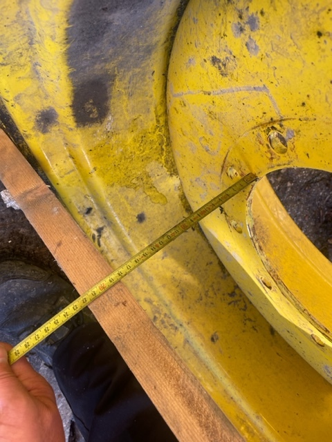 Felga John Deere 15x28 / AL118869 - Vành cho Máy móc nông nghiệp: hình 3 Felga John Deere 15x28 / AL118869 - Vành cho Máy móc nông nghiệp: hình 3