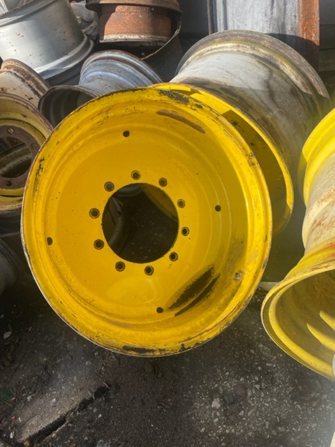 Felga John Deere 15x28 / AL118869 - Vành cho Máy móc nông nghiệp: hình 1 Felga John Deere 15x28 / AL118869 - Vành cho Máy móc nông nghiệp: hình 1