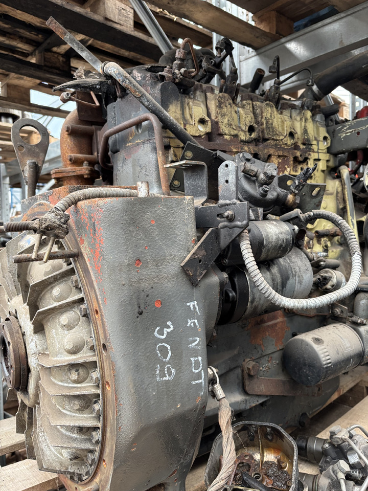 Fendt 309 Deutz TD226-B4 MWM Silnik Blok Pokrywa Obudowa Koło Zamachowe Miska Olejowa CZĘŚCI - Bánh đà cho Máy móc nông nghiệp: hình 2 Fendt 309 Deutz TD226-B4 MWM Silnik Blok Pokrywa Obudowa Koło Zamachowe Miska Olejowa CZĘŚCI - Bánh đà cho Máy móc nông nghiệp: hình 2