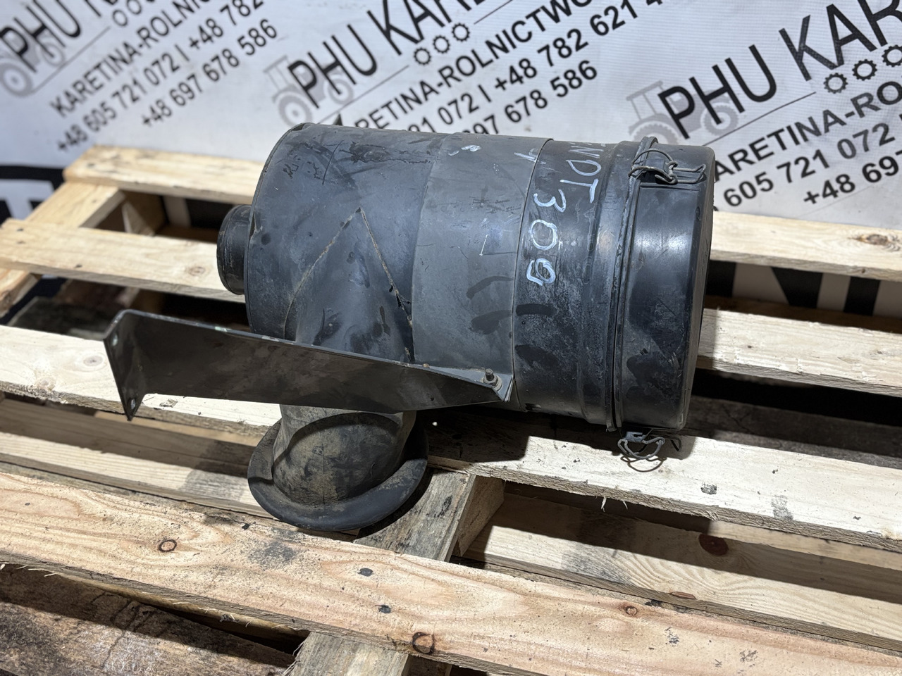 Fendt 309 Obudowa Filtra Powietrza - Bộ lọc gió cho Máy móc nông nghiệp: hình 1 Fendt 309 Obudowa Filtra Powietrza - Bộ lọc gió cho Máy móc nông nghiệp: hình 1