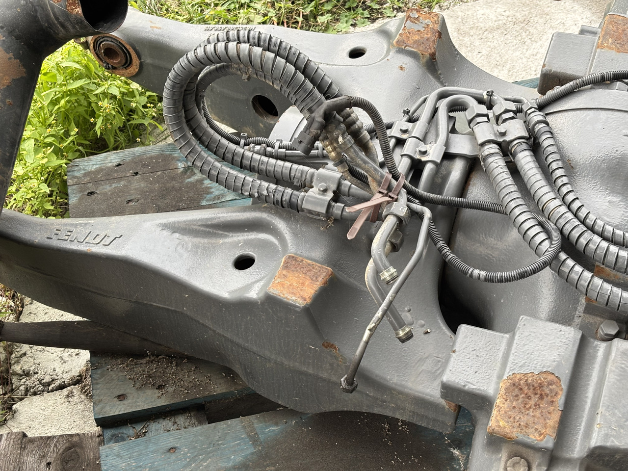 Fendt 828 Obudowa Łączona Osi 755/137 F835300020260 F835300020250 - Trục và các bộ phận cho Máy móc nông nghiệp: hình 5 Fendt 828 Obudowa Łączona Osi 755/137 F835300020260 F835300020250 - Trục và các bộ phận cho Máy móc nông nghiệp: hình 5