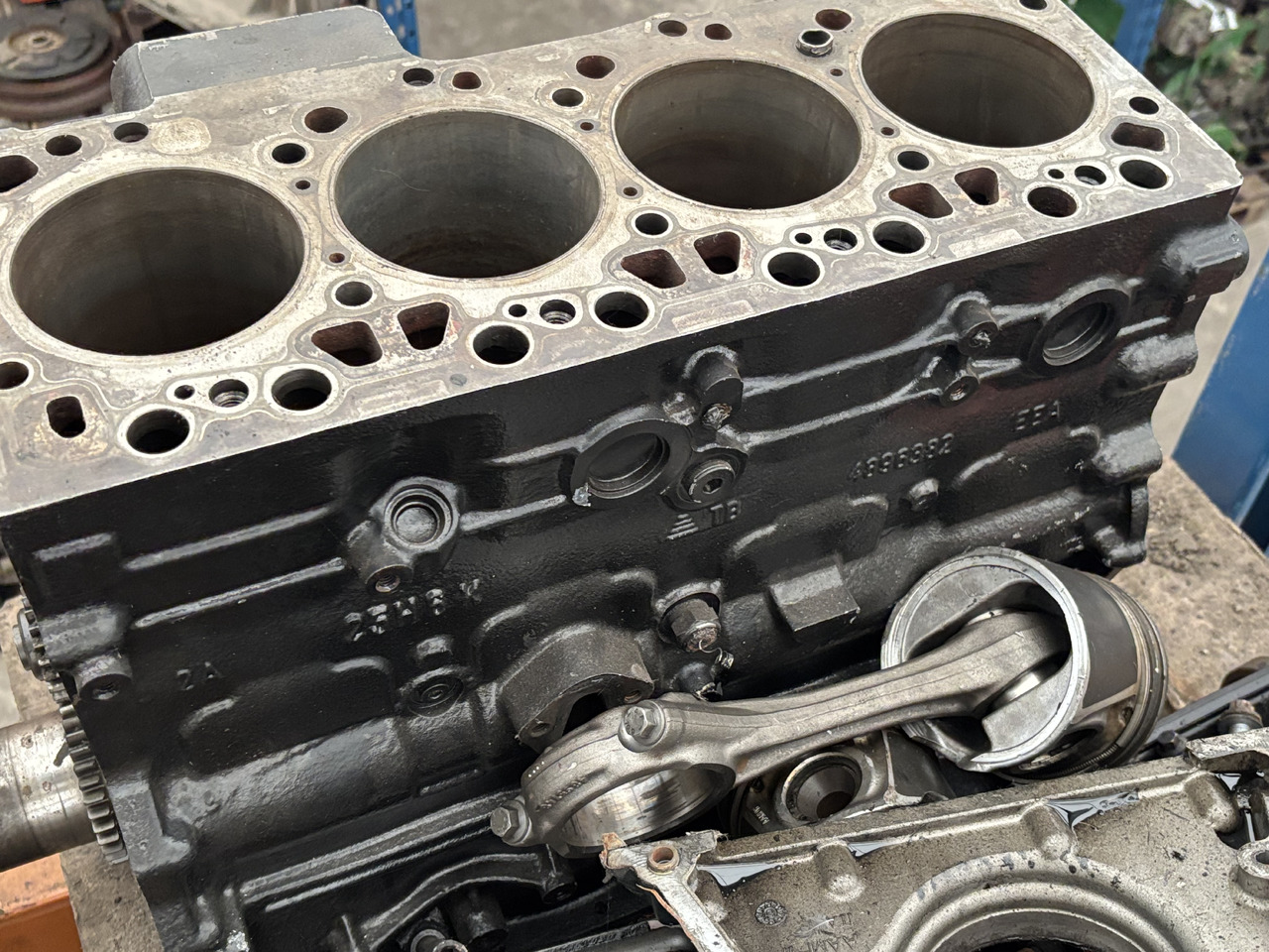 IVECO New Holland Tector / B3.9 Blok Silnika F4AE3481B 4896382 2830081 - Khối xi lanh cho Máy móc nông nghiệp: hình 2 IVECO New Holland Tector / B3.9 Blok Silnika F4AE3481B 4896382 2830081 - Khối xi lanh cho Máy móc nông nghiệp: hình 2