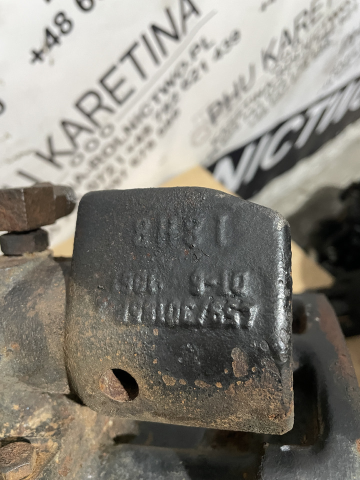 JCB FAstrac - obudowa środkowa skrzyni biegów - Hộp số và các bộ phận cho Máy cày: hình 3 JCB FAstrac - obudowa środkowa skrzyni biegów - Hộp số và các bộ phận cho Máy cày: hình 3