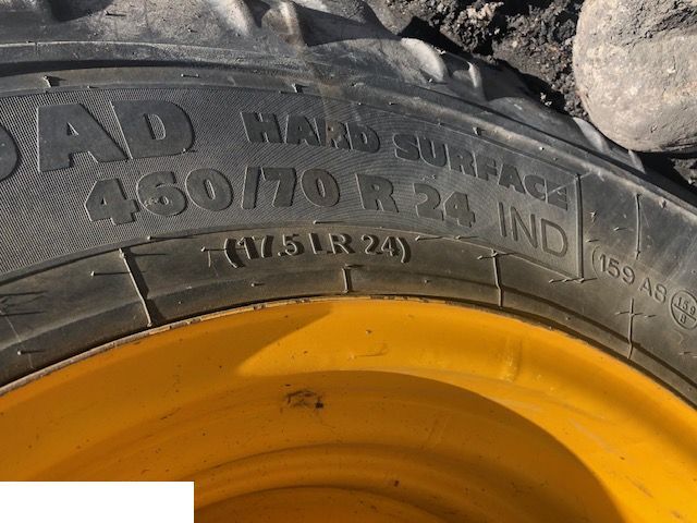 JCB - Koło ~ Opona 460/70 R24 - Felga 16x24 - Bánh xe cho Thiết bị xử lý vật liệu: hình 2 JCB - Koło ~ Opona 460/70 R24 - Felga 16x24 - Bánh xe cho Thiết bị xử lý vật liệu: hình 2