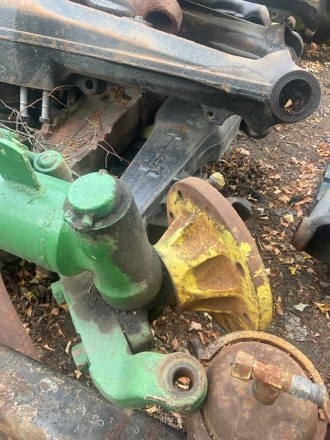 John Deere 1065 | 1075 - Zwrotnica | Piasta - Ngõng moay ơ cho Máy móc nông nghiệp: hình 2 John Deere 1065 | 1075 - Zwrotnica | Piasta - Ngõng moay ơ cho Máy móc nông nghiệp: hình 2