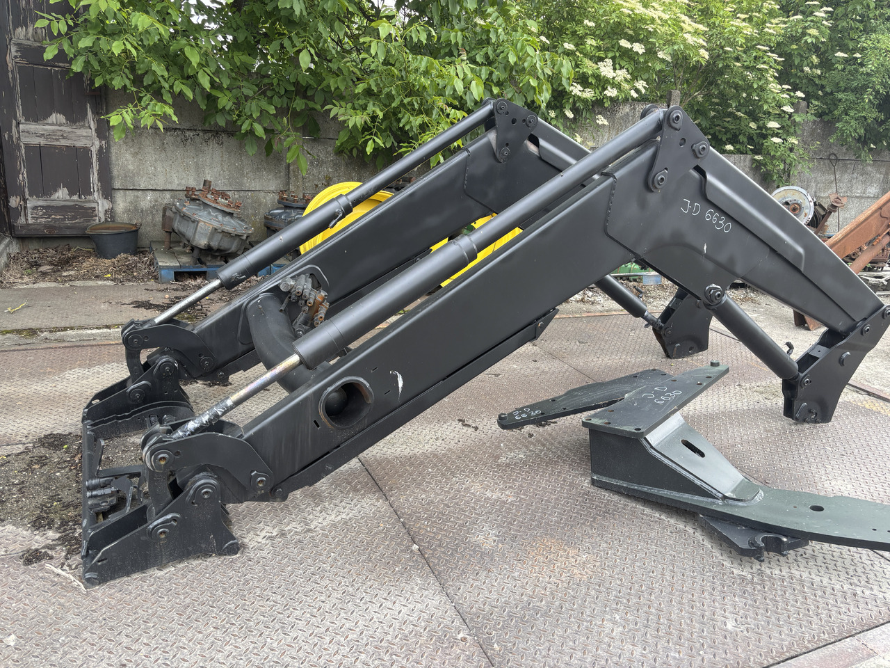 John Deere 6630 - TUR ładowacz czołowy - Máy chất hàng trước cho máy cày: hình 4 John Deere 6630 - TUR ładowacz czołowy - Máy chất hàng trước cho máy cày: hình 4