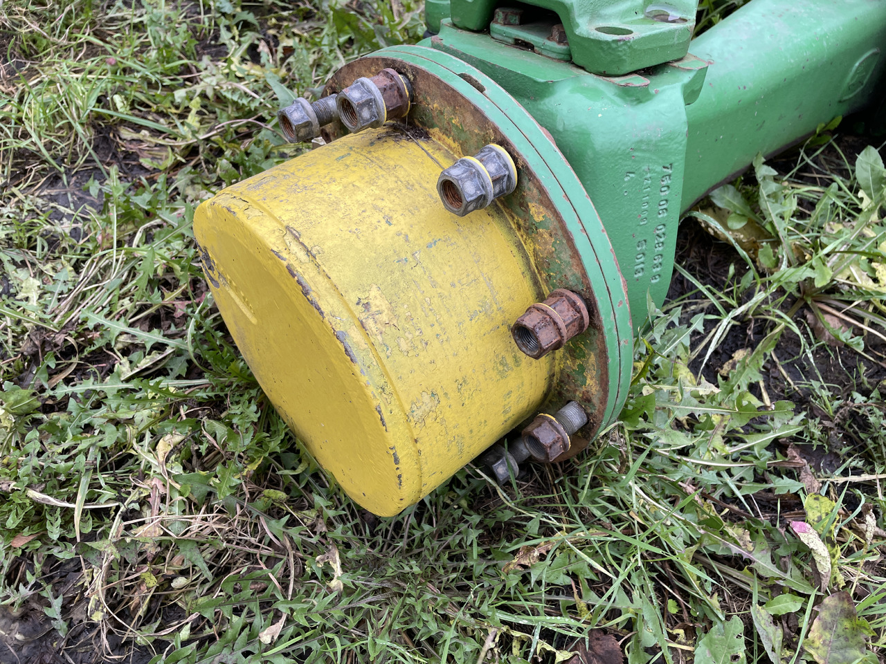 John Deere 6930 - zwolnica zwrotnica piasta półoś siłownik skrętu - Ngõng moay ơ cho Máy móc nông nghiệp: hình 3 John Deere 6930 - zwolnica zwrotnica piasta półoś siłownik skrętu - Ngõng moay ơ cho Máy móc nông nghiệp: hình 3