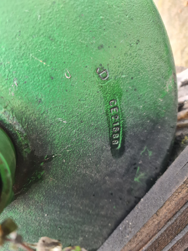John Deere 7180 7480 8100 8500 9600 S660 T5 T6 T660 W650 Bęben Hamulcowy CE21688 - Cùm phanh cho Máy móc nông nghiệp: hình 2 John Deere 7180 7480 8100 8500 9600 S660 T5 T6 T660 W650 Bęben Hamulcowy CE21688 - Cùm phanh cho Máy móc nông nghiệp: hình 2