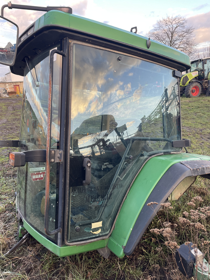 John Deere 8210 - kabina dach fotel błotniki plastiki lampy - Cabin cho Máy móc nông nghiệp: hình 1 John Deere 8210 - kabina dach fotel błotniki plastiki lampy - Cabin cho Máy móc nông nghiệp: hình 1