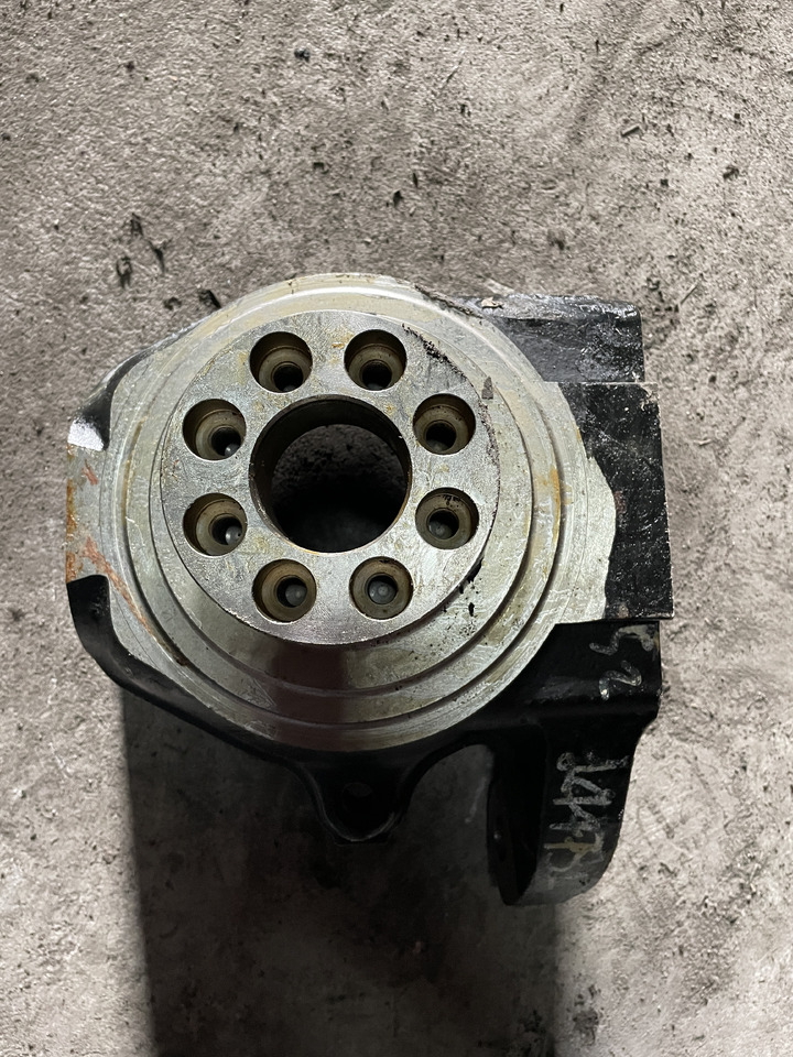 John Deere sieczkarnia 7200 7300 7400 7500 7700 7800 - zwrotnica ER145011 12863 - Ngõng moay ơ cho Máy móc nông nghiệp: hình 2 John Deere sieczkarnia 7200 7300 7400 7500 7700 7800 - zwrotnica ER145011 12863 - Ngõng moay ơ cho Máy móc nông nghiệp: hình 2