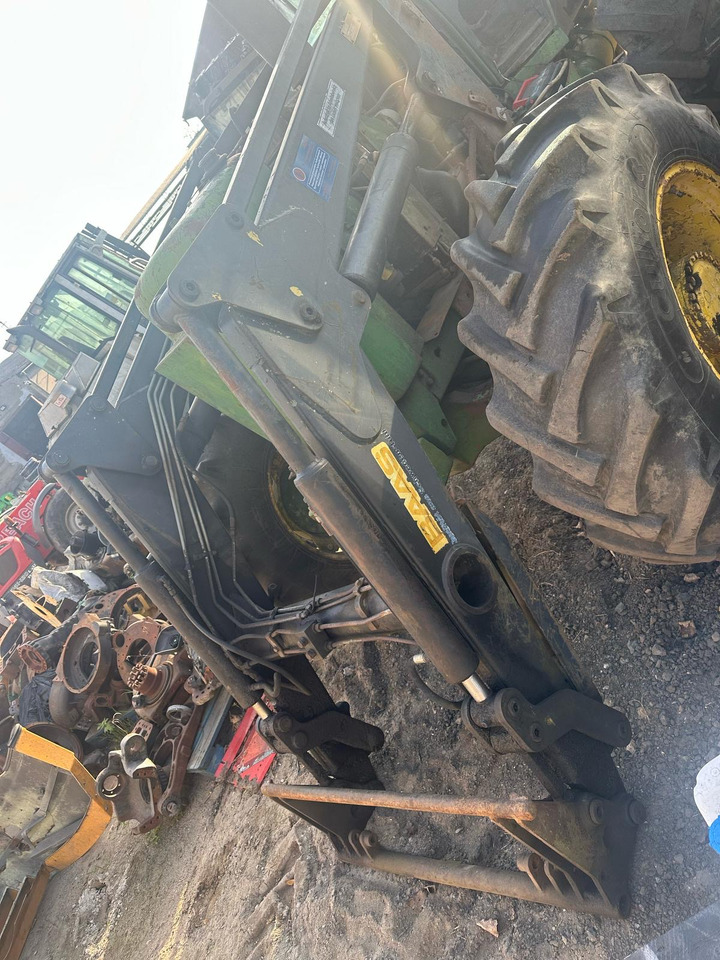 Ładowacz czołowy TUR do John Deere 4240S 4240 - Máy chất hàng trước cho máy cày: hình 2 Ładowacz czołowy TUR do John Deere 4240S 4240 - Máy chất hàng trước cho máy cày: hình 2