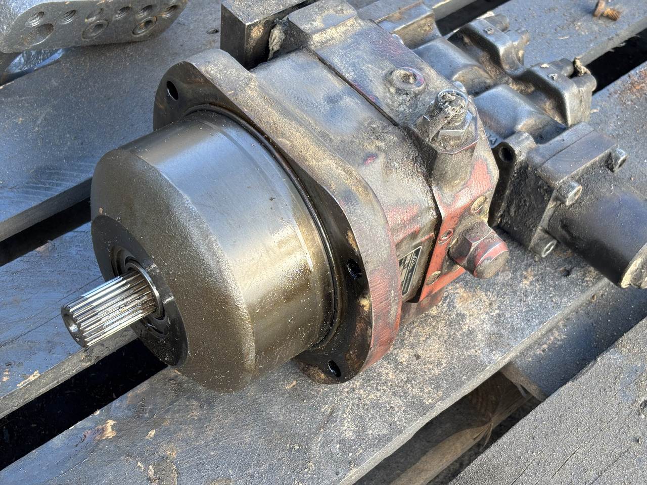 Linde HMV63-01 Pompa Hydrauliczna Tłokowa Silnik - Bơm thủy lực cho Máy móc nông nghiệp: hình 2 Linde HMV63-01 Pompa Hydrauliczna Tłokowa Silnik - Bơm thủy lực cho Máy móc nông nghiệp: hình 2