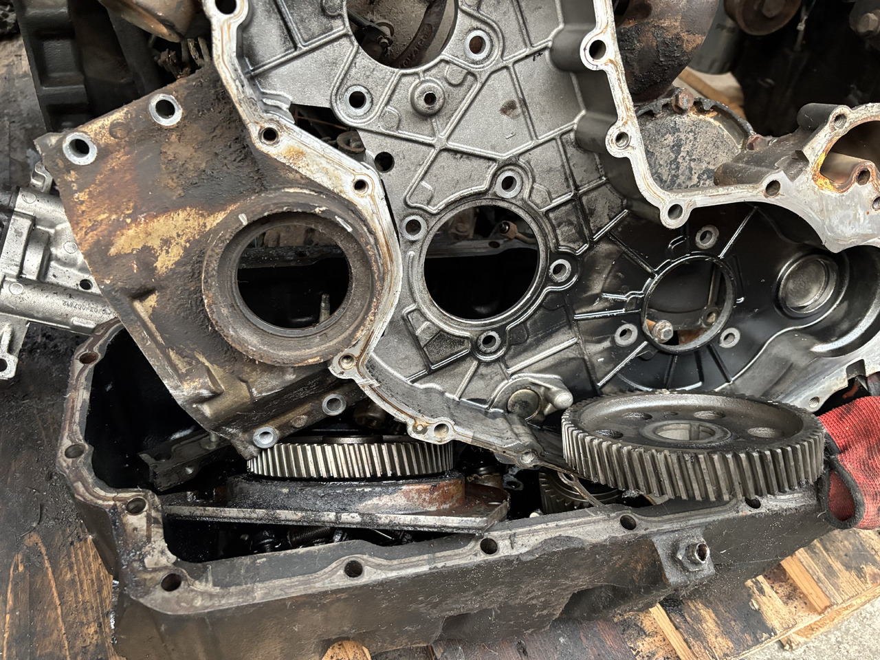 Manitou MLT 634-120 Perkins Silnik Blok Tryby Koło Pasowe Pokrywa Wał Korbowy CZĘŚCI - Trục khuỷu cho Máy móc nông nghiệp: hình 2 Manitou MLT 634-120 Perkins Silnik Blok Tryby Koło Pasowe Pokrywa Wał Korbowy CZĘŚCI - Trục khuỷu cho Máy móc nông nghiệp: hình 2