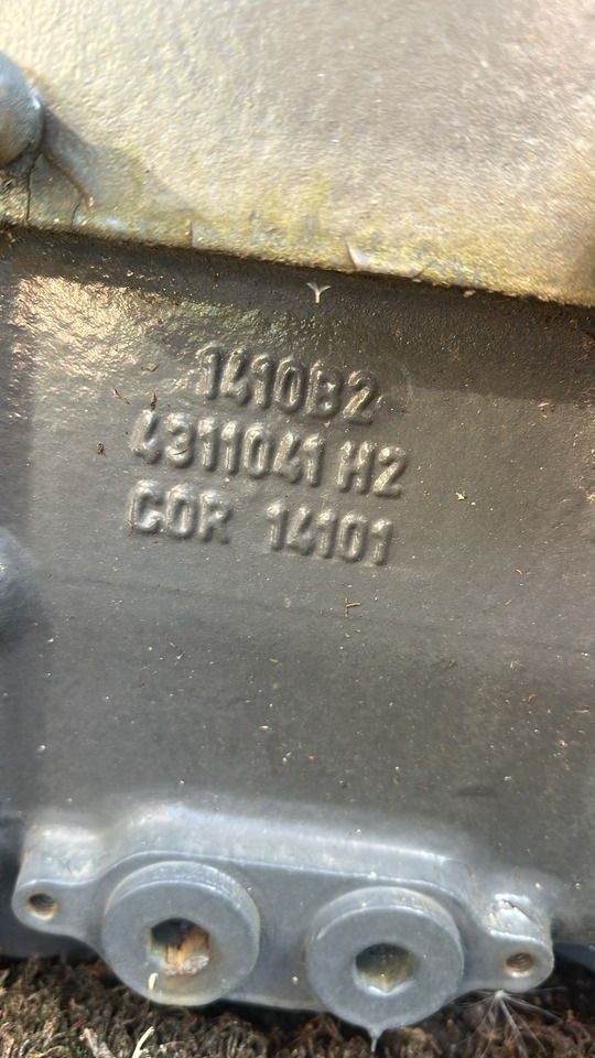 Massey Ferguson 5410 - 5430 claas arion most tylny zwolnica Wom częściej - Mô tơ di chuyển cho Máy móc nông nghiệp: hình 4 Massey Ferguson 5410 - 5430 claas arion most tylny zwolnica Wom częściej - Mô tơ di chuyển cho Máy móc nông nghiệp: hình 4