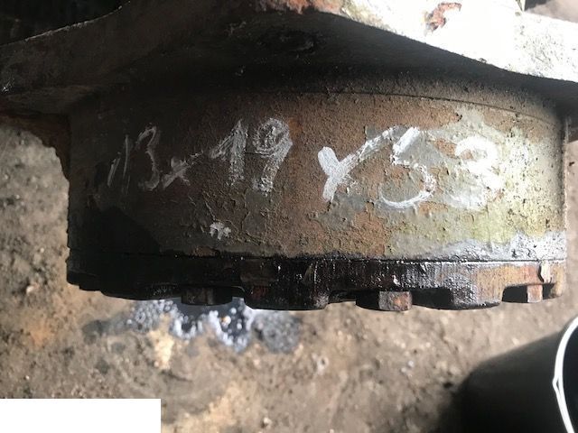 Massey Ferguson GKN Comaxle - Zwolnica 13x19x53 - Mô tơ di chuyển cho Máy móc nông nghiệp: hình 3 Massey Ferguson GKN Comaxle - Zwolnica 13x19x53 - Mô tơ di chuyển cho Máy móc nông nghiệp: hình 3