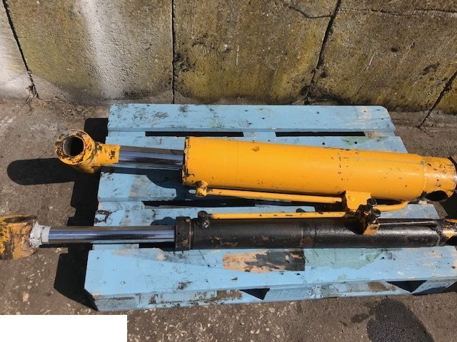 Matbro ts 280 - Siłowniki Hydraulika - Xi lanh thủy lực cho Máy móc nông nghiệp: hình 1 Matbro ts 280 - Siłowniki Hydraulika - Xi lanh thủy lực cho Máy móc nông nghiệp: hình 1